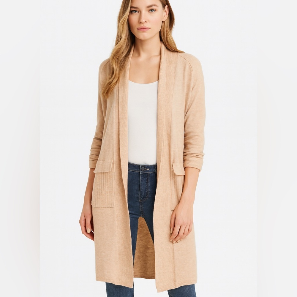 Knot Sisters long light pinkish/ cream open cardigan